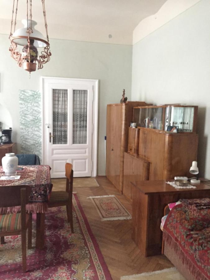 Apartament Rozalia Brasov Exterior photo